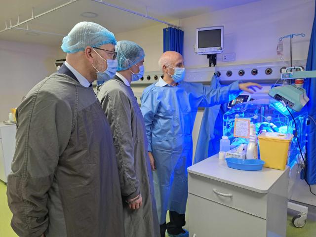 Nemocnice Rafíka Harírího - neonatologická jednotka