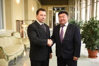 Náměstek Stašek přijal náměstka ministra životního prostředí a turismu Mongolska