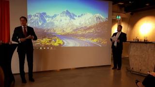 HRH Constantijn van Oranje, předseda Startup Fest Europe a Keith Wallace, partner De Investeerders Club na konferenci „V4 Startups & Scale-ups in the Netherlands“ v prostorách Erasmus Centre for Entrepreneurship