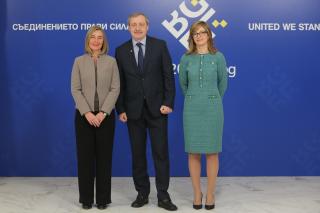 ministr Stropnický s vysokou představitelkou EU pro zahraniční a bezpečnostní politiku Mogherini a bulharskou ministryní Zacharieva