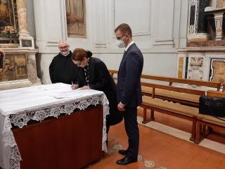 podpis memoranda v bazilice sv. Praxedy