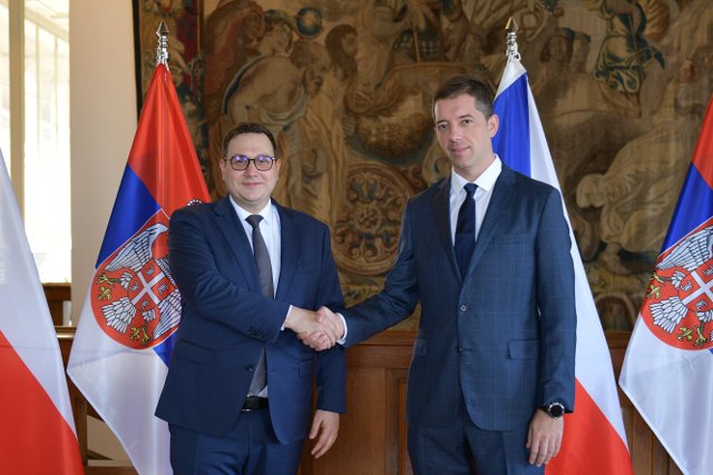 Ministr zahraničních věcí Jan Lipavský jednal s ministrem zahraničních věcí Srbské republiky Marko Đurićem