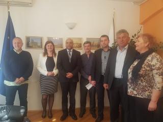 Velvyslanec Jakub Skalník s realizátory projektů 2017
