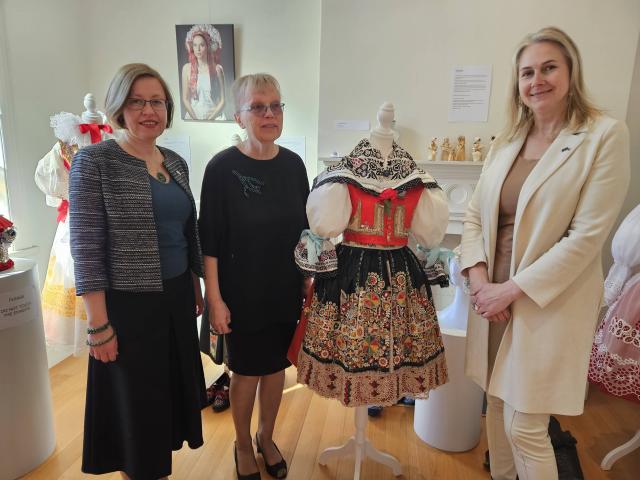 (from the left) Consul-General of the Czech Republic in Sydney Zuzana Slováková, together with ethnograph and folk clothing collector Ivana Jančář – from whose private collection several exhibited pieces were sourced – and Honorary Consul of the Czech Republic in Melbourne Lenka Allen.