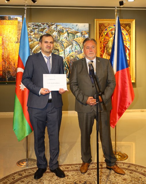 fotograf Sadikhov a velvyslanec Sedláček