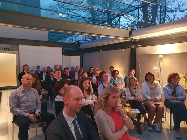 Evening with Miroslav Karas