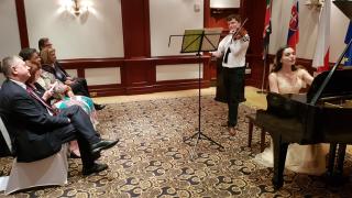 Česko-slovenské komorní duo a čestní hosté koncertu