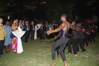 vystoupení tanečního souboru Ghana Dance Ensamble