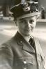 Doly S. - První žena - důstojník v úřadu generálního inspektora Čsl. vzdušných sil ve Velké Británii, 21.8.1942, LA-F/078-13/08
