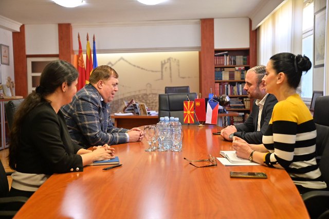 Mayor of Skopje Orce Gjorgievski a VV