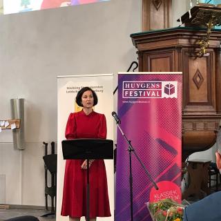 Ambassador K. Sequensová introduced cellist Thomas Prchal at Hyugens festival in Voorburg