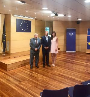 En el acto participó también el cónsul honorario en Barcelona Jaime Martín Puchol. 