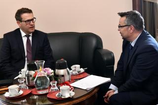 Náměstek Tlapa přijal velvyslance Austrálie