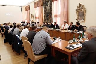 Jednání nákupčích finské firmy Andritz s představiteli českých firem v prostorách MZV ČR