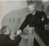 H. Ripka se loučí s J. Šrámkem před jeho návratem do vlasti, 9.3.1945, LA-F/044-08