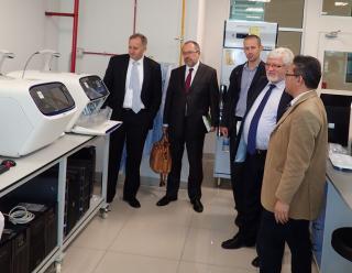 V laboratořích Institutu Medical Molecular Biology na Univerzitě Kebangsaan Malaysia