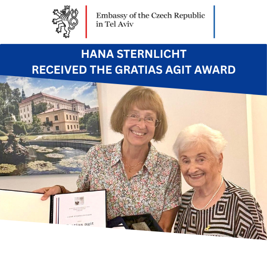 Hana Sternlicht received Gratias agit award
