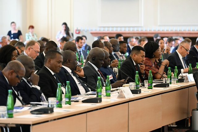 delegates at the forum