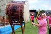 Děti si vyzkoušely i hru na tradiční japonský buben kodó