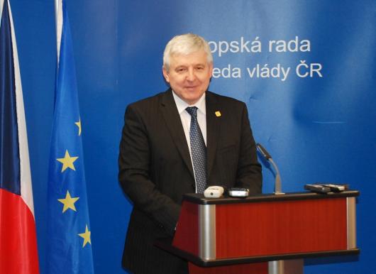 premier_rusnok_na_tiskove_konference_po