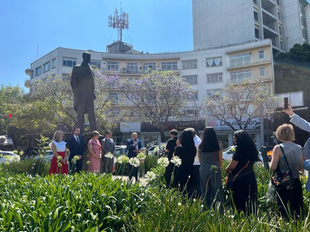 Los compatriotas checos en México conmemoraron el 175. natalicio de T. G. Masaryk