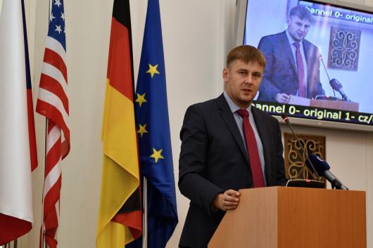 Náměstka Petříčka přijme prezident republiky