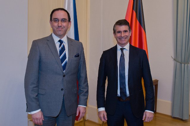 Náměstek Jan Marian jednal s bavorským ministrem Ericem Beißwengerem