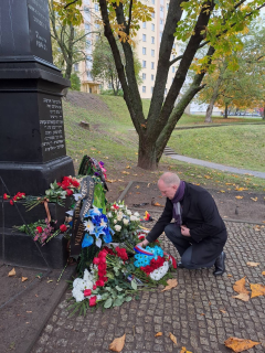 Uctění památky Židů zavražděných v minském ghettu