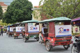 Tuk-Tuk Parade 