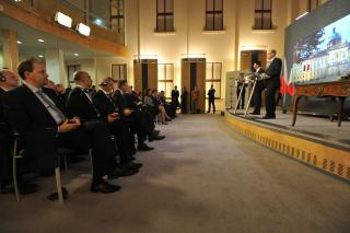 Tisková konference předsedů vlád.