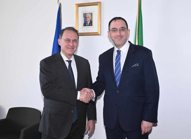 Il viceministro degli Affari Esteri della Repubblica Ceca Jan Marian e il viceministro degli Affari Esteri della Repubblica Italiana Edmondo Cirielli