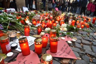 Hommage aux victimes des attaques terroristes.