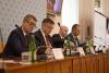 Ministr financí Andrej Babiš, náměstek ministra zahraničí Martin Tlapa, generální ředitel ČEZ Daniel Beneš a předseda představenstva Česká spořitelny Tomáš Salomon