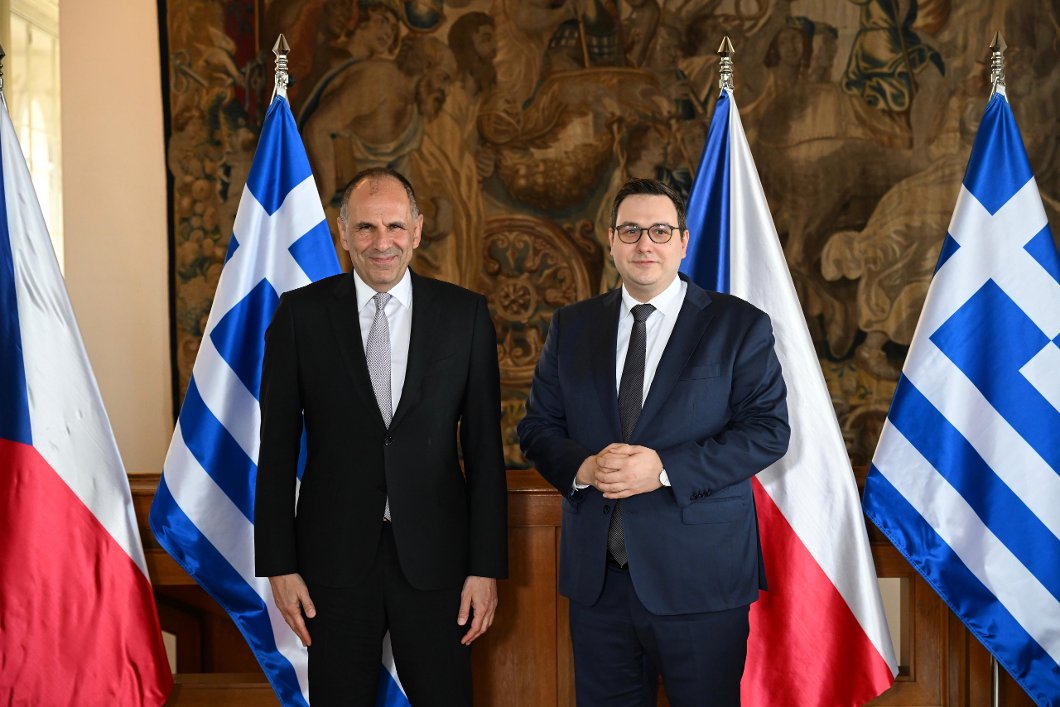 Minister Lipavský Received the Greek Minister of Foreign Affairs at the Czernin Palace