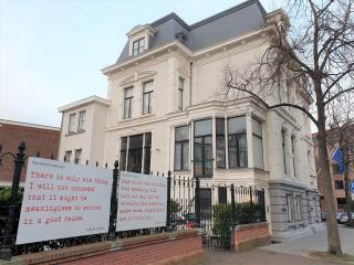 Václav Havel's ideas placed at the building of the Czech Embassy in The Hague