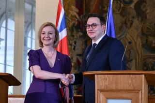 Ministři zahraničí Česka a Velké Británie podepsali memorandum o budoucí spolupráci