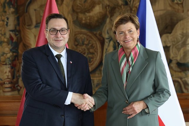 Ministr Lipavský v Praze přivítal ministryni zahraničních věcí Lotyšska Baibu Braže