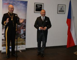 A warm welcoming speech by Marshal of the Diplomatic corps in London A. Harrison