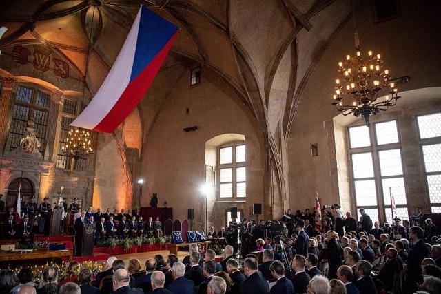 Yeni Çek Cumhurbaşkanı Pavel göreve başladı
