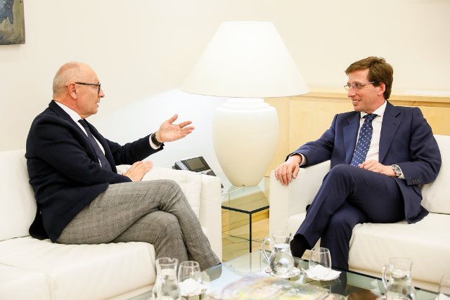 El encuentro en el Ayuntamiento de Madrid  
