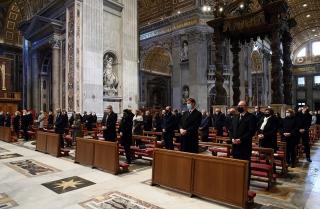 Velvyslanci akreditovaní při Svatém stolci a v Itálii během mše V4  
