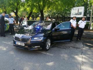 Policijsko vozilo tzv. "presretač"