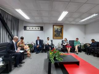 Reunión con el Viceministro de Industria Ernesto Cedeño Rodríguez