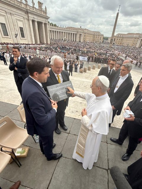 Ministro Hladík e Papa Leone XIV