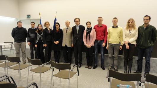 posluchaci_diplomaticke_akademie_mzv_cr