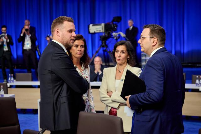 Ministr Lipavský na summitu NATO ve Vilniusu