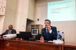 Náměstek MZV ČR M. Tlapa přednáší na Ethiopian Civil Service University
