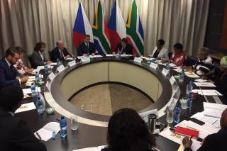 Deputy Minister Tlapa on a Working Visit to South Africa