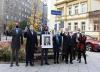 Velvyslanec a pracovníci velvyslanectví na Náměstí Václava Havla (27.10.2020)