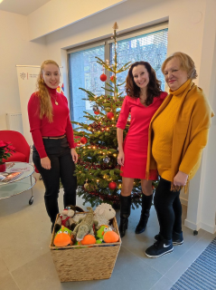 Předání dárků Belgicko-moldavské kulturní asociaci Casa Mare